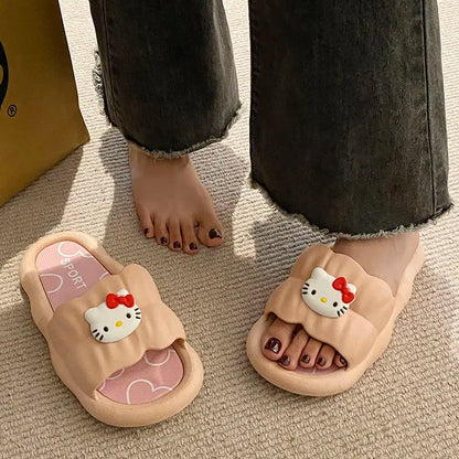 HELLO KITTY SLIPPERS